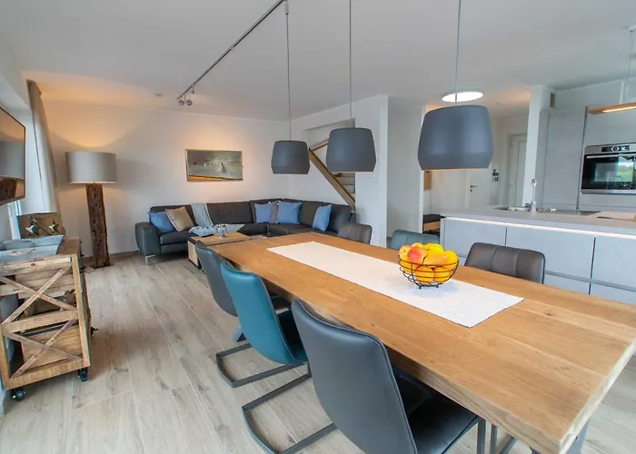 Nr 110 - Seeperle Pfahlhaus Auf Der Harle Nyaraló